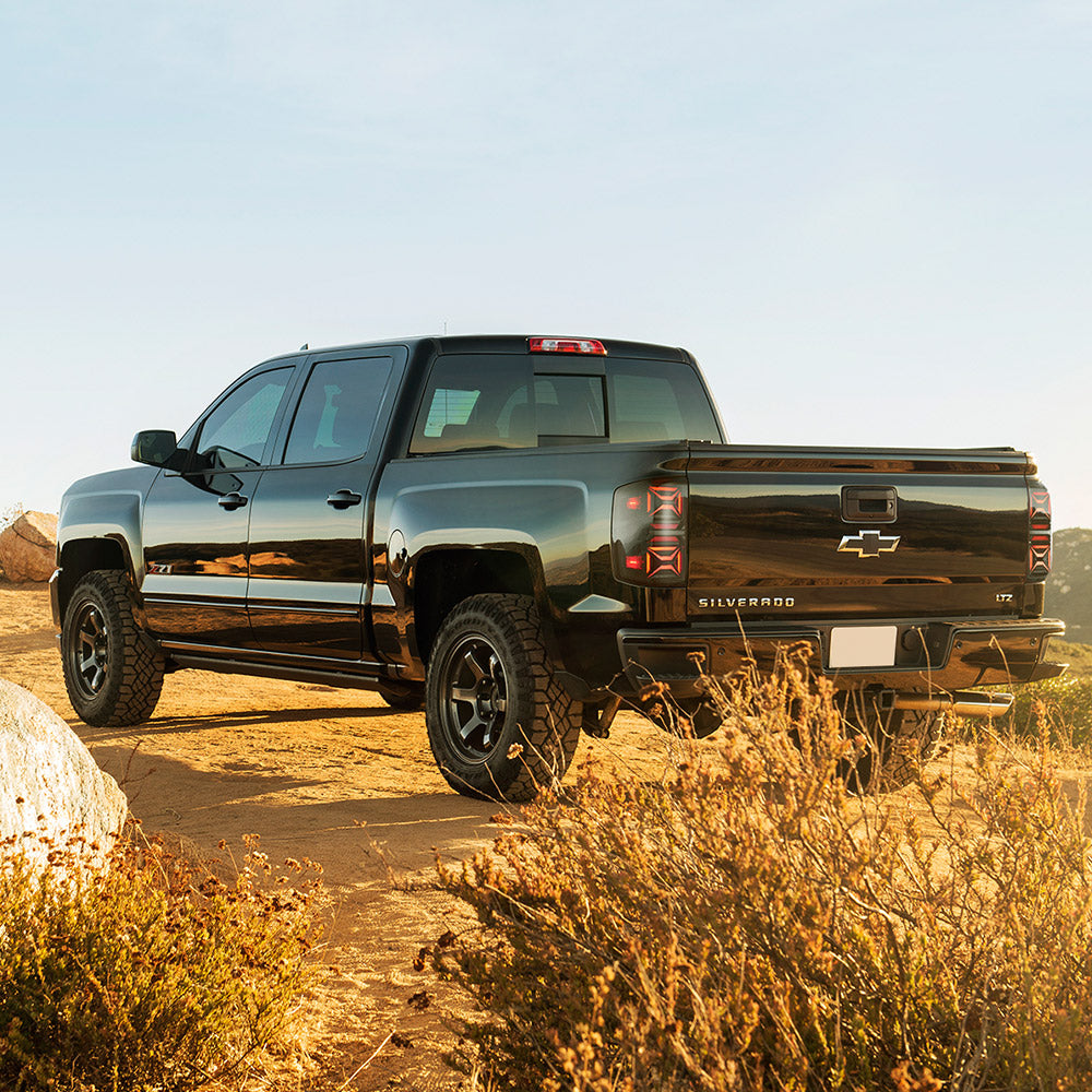 VLAND LED Tail lights For 2014-2018 Chevrolet Silverado 1500 2500HD 3500HD VLAND™