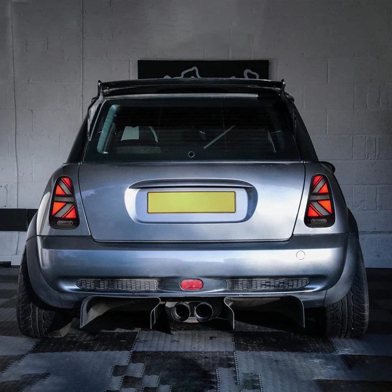 VLAND LED Tail Lights For 2001-2006 Mini Cooper R50 R52 R53 [Mini Hatch/Cabrio]